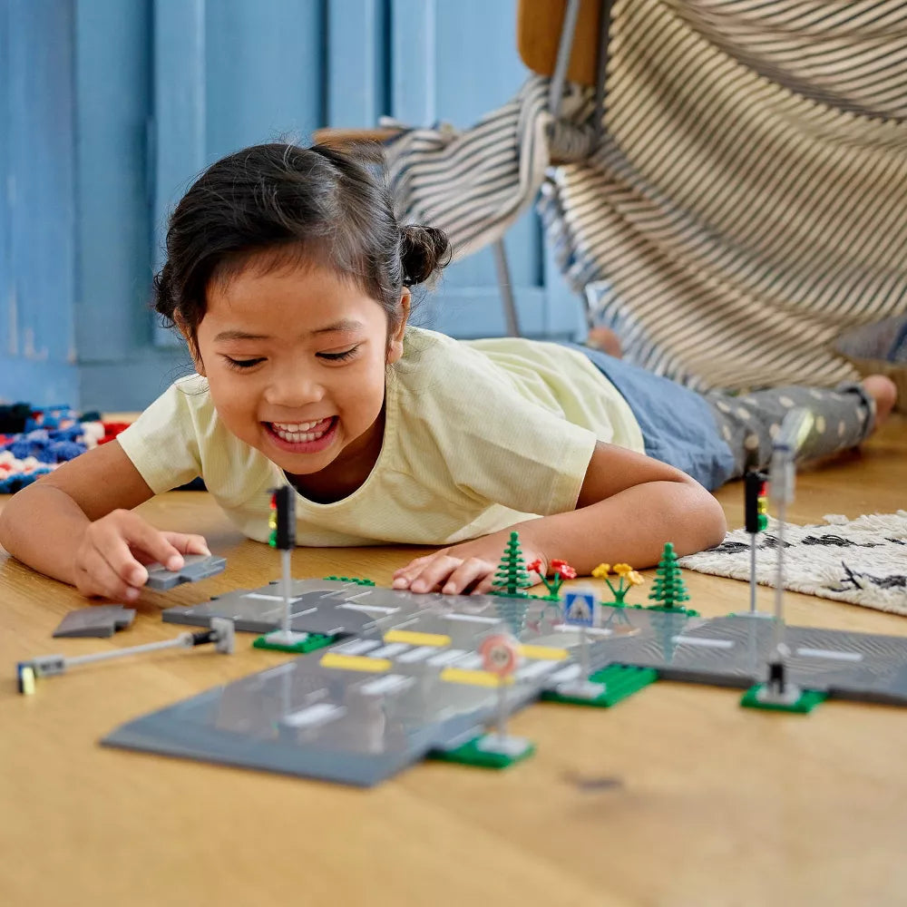 LEGO® City Road Plates (60304)
